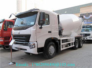 Camion mobile de mélangeur concret de SINOTRUK HOWO A7 336 HP avec le déplacement 9.726L