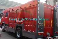 Moteur des véhicules de sauvetage 4x2 6-10 CBM 375HP du feu de camion de but spécial de SINOTRUCK HOWO