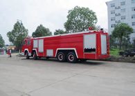 24 camions de sapeur-pompier de mousse de l'eau de la tonne 8x4, moteur lourd de série du camion de pompiers D10 de délivrance