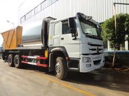 Camion d'entretien des routes de Howo 10 Wheelr 7-10 CBM, camion de livraison liquide d'asphalte