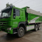 Roue RHD du vert 10 20 marque du camion à benne basculante de tonne SINOTRUK avec la direction ZF8118 allemande