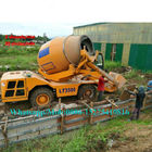 Camions mobiles concrets durables de mélangeur de ciment du matériel de construction 4X4X2