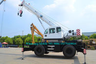 Grue mobile 4x4 de camion de boom de la construction de routes 40T pour RT40E toute la commande de roue