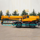 Grue mobile à extrémité élevé de camion du boom 4x4 pour les chantiers de construction de gisement de pétrole/mine RT150