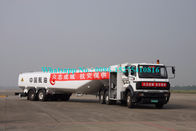 L'avion Refueler de camion de but spécial de Howo 46000L 35000L troque la puissance du moteur 380hp :