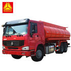 Bateau-citerne de camion de réservoir de carburant de l'euro 2, Sinotruk Howo 20000 litres transporteur de carburant diesel de 6000 gallons