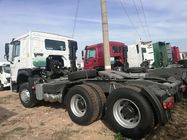 Camion de tracteur de ZZ4257N3241W Howo 6x4 avec la direction ZF8118 et 9 tonnes d'axe avant