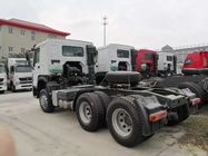 Sinotruk Howo 6x4 camion de remorque de tracteur de 420 puissances en chevaux avec le moteur D12.40 et la cabine HW76