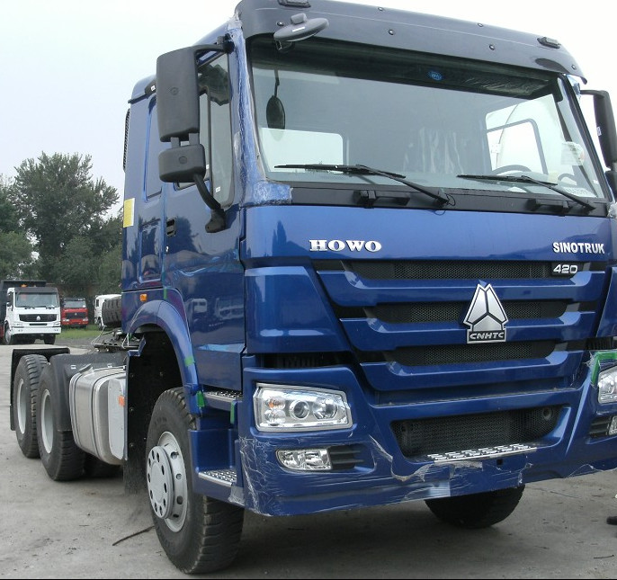 Camion de tracteur de Howo Sinotruk 6x4 de la cabine HW76, biens diesel de camion du tracteur 371HP