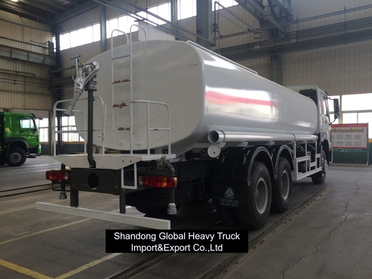 Howo 20000-30000 litres 371HP Transporteur de pétrole diesel réservoir de carburant camion-citerne pétrole