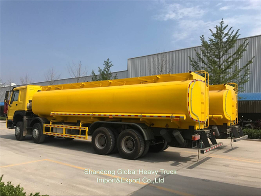 Chine Fournisseur Export de véhicules de fret de camions de carburant réservoirs d'huile de pétrole de camions-citernes