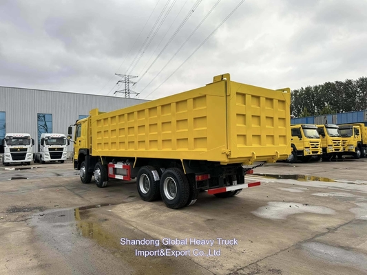 Sinotruck HOWO 25t-100t 8*4 Diesel véhicule de livraison d'occasion 12 roues