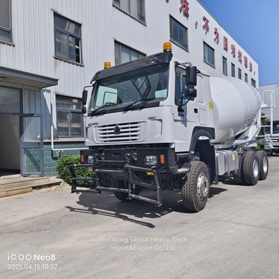 HOWO 8 mètres cubes Cement Mixer pompage machine utilisé Cement Mixer camion pour la vente