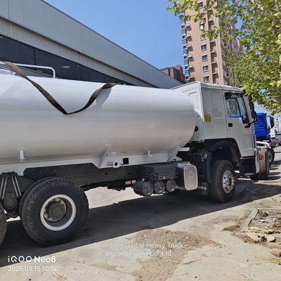 HOWO Sino6*4 380 ch 30000l Camions-citernes pétroliers