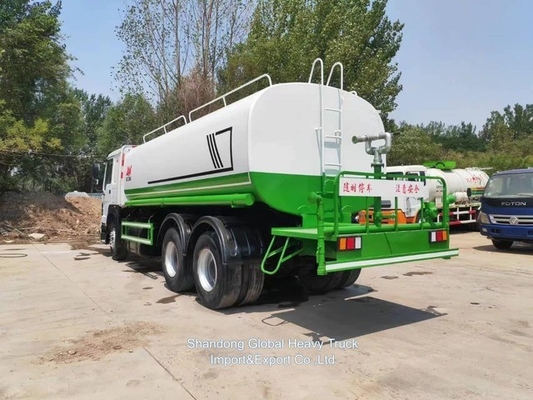 20000L 30000 litres Sinotruk nouvellement utilisé HOWO 6*4 Sprinkler réservoir d'eau camion-citerne