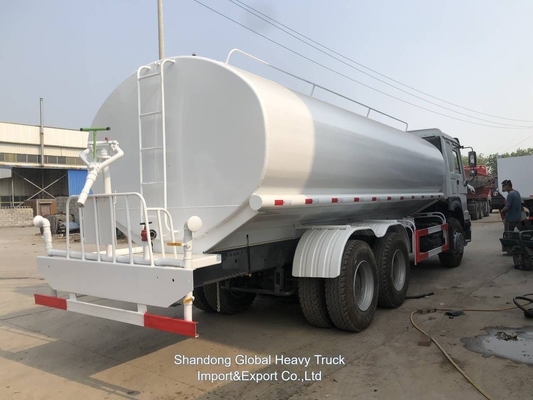 HOWO 8X4 Camion-citerne à eau légère à aspersion