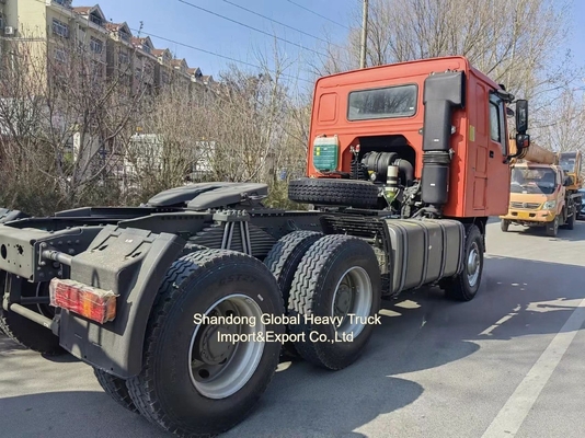 Sinotruk HOWO Camion 6X4 4X2 Camion remorques Tête 400 420 CV Camion 430 CV
