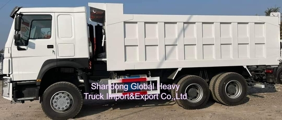 Camion chinois de marque Sinotruck HOWO Camion à ordures 6*4 Euro 3 Camion lourd à remontage en bon état en stock