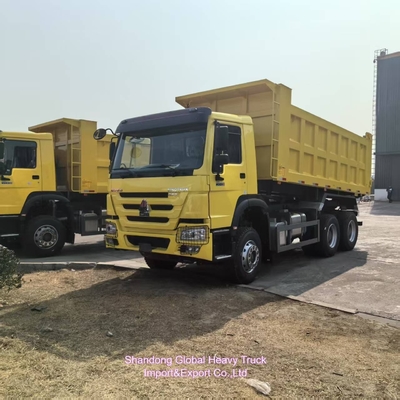 Matériau d'acier utilisé Sinotruk 6X4 10 roues HOWO Dump Truck Exporté en Afrique