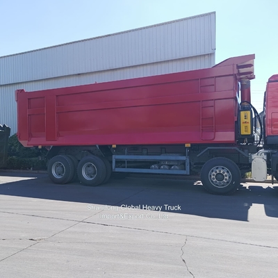 Sinotruk / HOWO Sitrak F3000 A7 371CV 8X4 6X4 Tracteur Benne Basculante Manuelle Camion d'Occasion