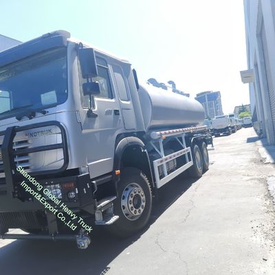 HOWO 6×4 Camion réservoir d'eau 20000 litres Camion pulvérisateur avec réservoir résistant à la corrosion