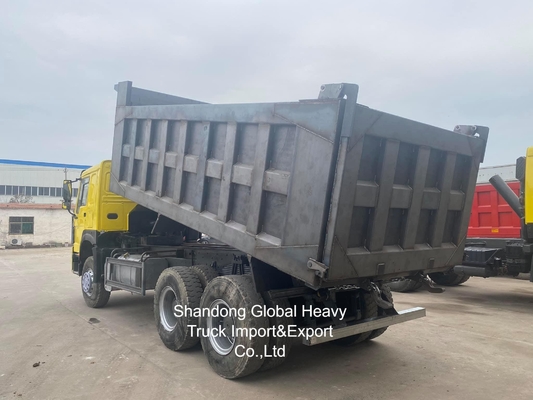 Camion benne HOWO d'occasion 8X4 /6X4 Sinotruk Tipper 10 roues 50 tonnes Camion benne d'occasion