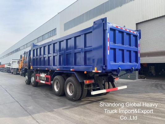Chine Sinotruk HOWO Camion benne d'occasion 371/375HP 8X4 avec conduite à droite en stock
