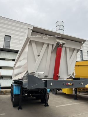 Semi-remorque benne acier 3 essieux capacité de charge 95000kg