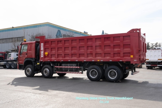 HOWO Camion à décharge Camion à bascule 371HP 375HP 8X4 40t-60t Chargement en excellent état pour l'Afrique