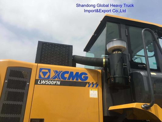 Chargeuse sur pneus avant XCMG XC948E, capacité de charge nominale de 4 tonnes, godet de 2,4 m3 et dimensions de 7882*2500*3405mm