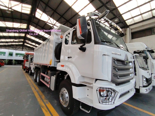 Camion benne HOWO NX 6X4 de 371 ch avec une capacité de 18-25 m³