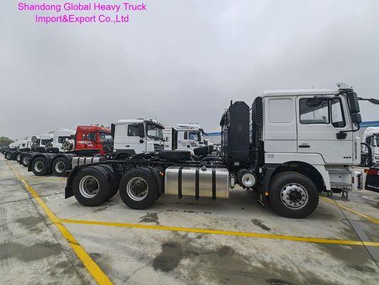 Chariot-tracteur lourd Shacman F3000 avec réservoir de carburant de 400 à 600 L et châssis durable pour le transport sur de longues distances