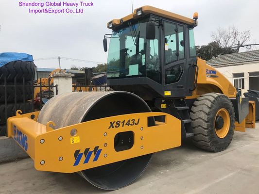 Xugong Shantui Vibratory Compactor XS203J 14 Ton 16 Ton 18 Ton Road Roller with Diesel Engine and High-power Performance