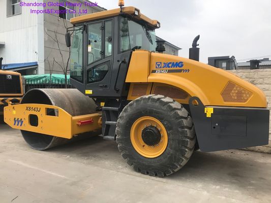 Compacteur officiel Chine 14 tonnes rouleau vibratoire auto-propulsé lourd Xs143j en Algérie
