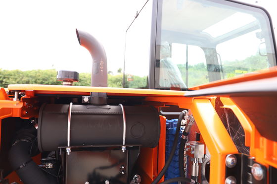 Pelle hydraulique sur chenilles Lonking 6 tonnes avec capacité de godet de 0,5 à 1,0 m³ et puissance de 15,4 kW/2400 tr/min