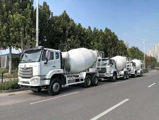 2025 Zoomlion HOWO NX 6X4 Camion à béton avec moteur diesel Euro 2/Euro 3 de 300 à 400 ch