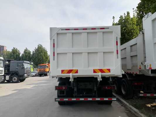 Sinotruck HOWO Nx 6X4 camionneur à décharge lourd avec moteur de 371 ch et capacité de 30-40 tonnes