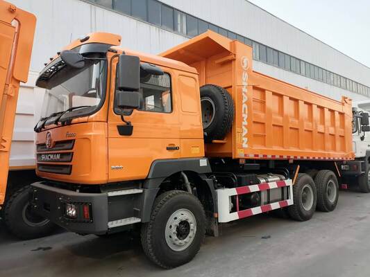 Nouveau Shacman F3000 8x4 camionneur lourd avec moteur de 420 chevaux et 40 tonnes de capacité de chargement