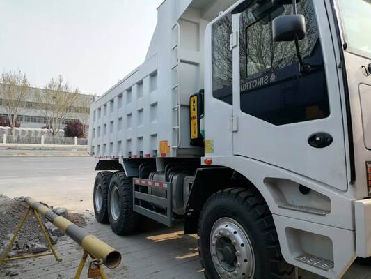 Shacman F3000 380HP 6X4 camionneur de décharge lourd avec une capacité de 30cbm pour la construction et l'exploitation minière