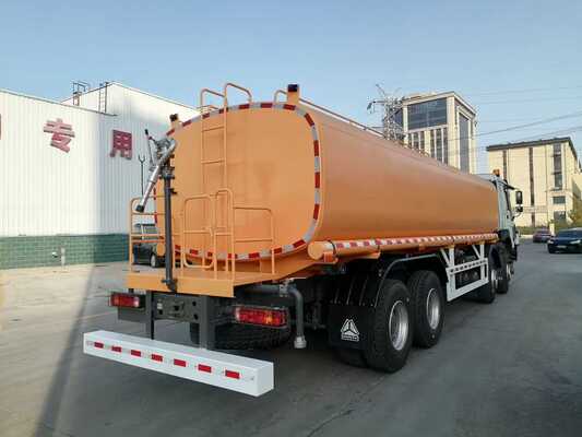 HOWO Nx 6X4 380HP 25000 litres réservoir d'eau potable camion-arroseur avec châssis renforcé