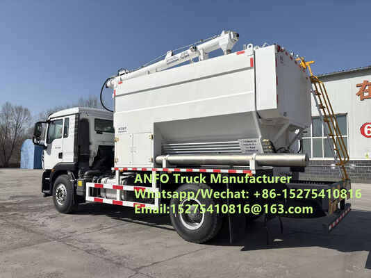 Camion mélangeur et chargeur de granulés d'explosifs en vrac d'ammonium ANFO HOWO neuf et compétitif 10/15/20/30T pour le service de dynamitage à l'émulsion, forage Zambie/Zimbabwe/Tanzanie/Ghana/Guinée/Namibie/Guyana