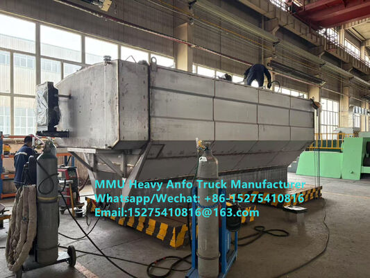 Mélangeur et chargeur de qualité fiable Explosifs à base d'huile d'ammonium lourds multifonctionnels Camion 15/20/25 tonnes Émulsion lourde Camion ANFO Russie/Kazakhstan/Ouzbékistan/Indonésie/Guinée Service de soufflage minier