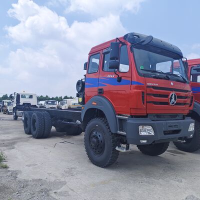 BEIBEN 2648 8×4 camion-décharge minier avec moteur WEICHAI de 480 chevaux et charge utile de 40 à 50 tonnes pour l'exploitation minière lourde