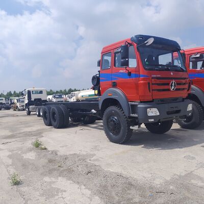 BEIBEN 2642 6×6 camion-décharge minier avec moteur WEICHAI de 420 chevaux et charge utile de 30 à 40 tonnes pour l'exploitation minière lourde