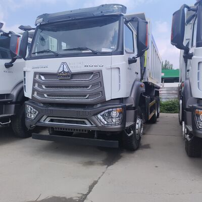 HOWO NX 6×4 camions de décharge miniers lourds avec moteur de 430 ch et charge utile de 30-35 tonnes pour l'Afrique