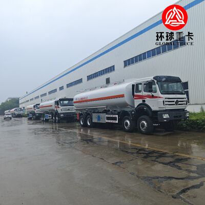 Camion citerne à carburant diesel Beiben 8×8 35000L avec châssis robuste tout-terrain pour les zones minières du Congo