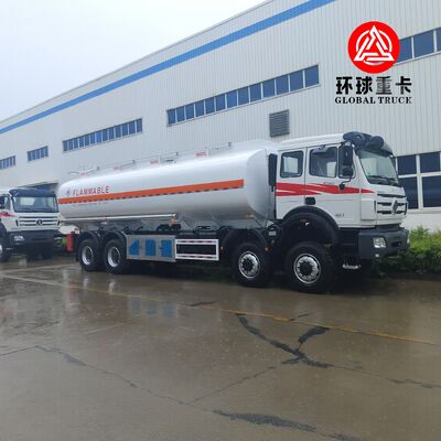 Beiben 8x8 35000L camionneur-citerne à carburant minier lourd pour le transport au diesel au Congo