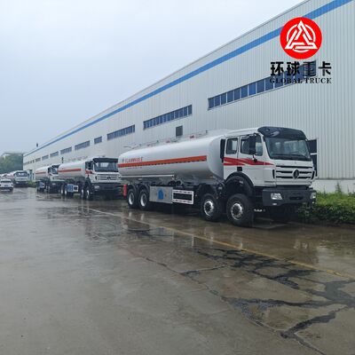 Beiben 8x8 35000L camionneur-citerne à carburant minier lourd pour le transport au diesel au Congo