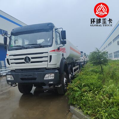 Beiben 8x8 35000L Camion à réservoir de carburant Lourd service hors route Camion à réservoir de pétrole diesel