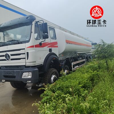 Camion-citerne à carburant Beiben 8x8 de 35000L, camion-citerne diesel robuste tout-terrain pour l'exploitation minière au Congo
